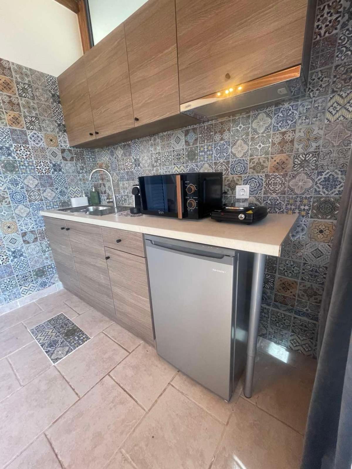 Cap Sounion Seafront Apartment - Adults Only מראה חיצוני תמונה