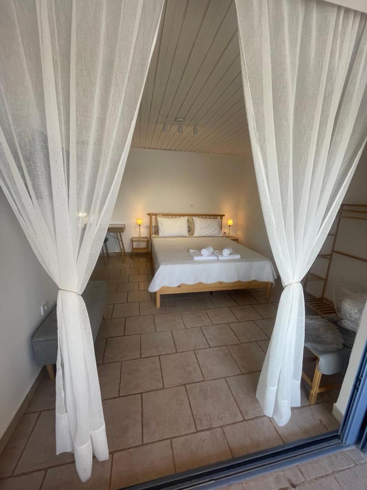 Cap Sounion Seafront Apartment - Adults Only מראה חיצוני תמונה